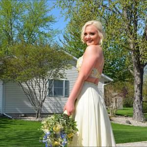 Meet your Posher, Madison